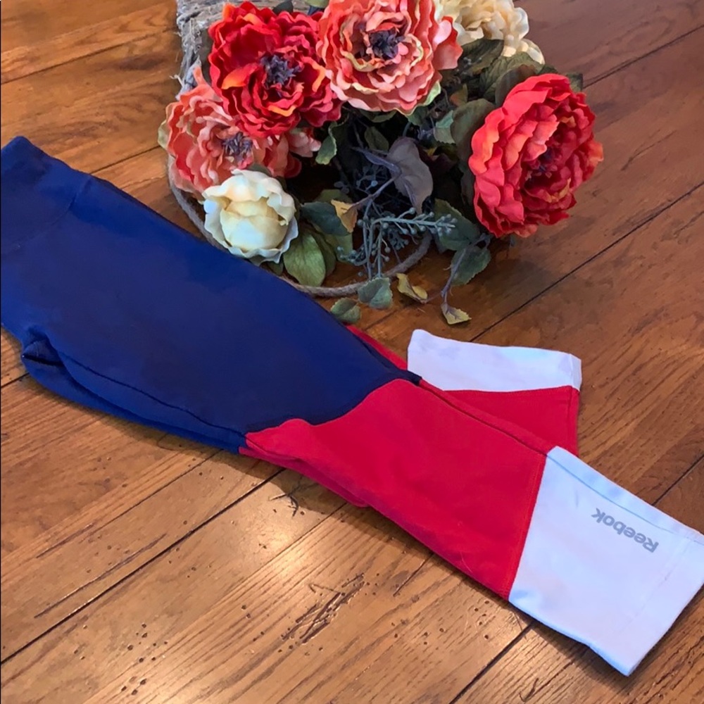 Reebok crop cotton leggings good condition